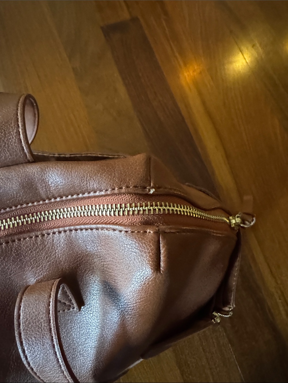 Māden Convertible Carryall Tote - Saddle - Picture 5 of 12